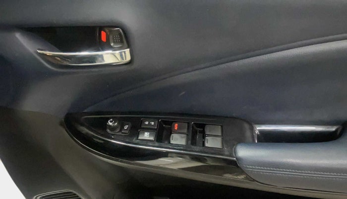 2022 Maruti Baleno ZETA PETROL 1.2, Petrol, Manual, 16,107 km, Driver Side Door Panels Control