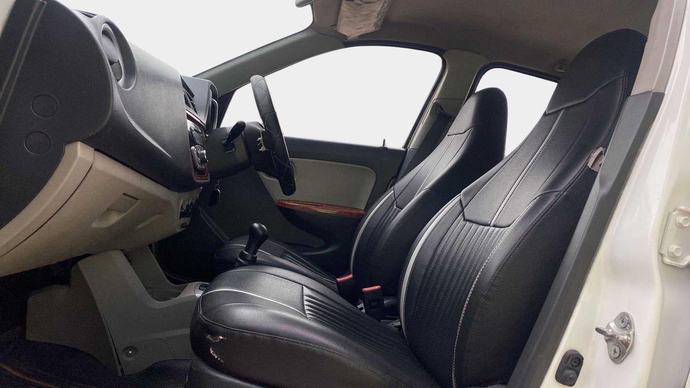 2018 Maruti Alto K10 VXI, Petrol, Manual, 31,048 km, Right Side Front Door Cabin