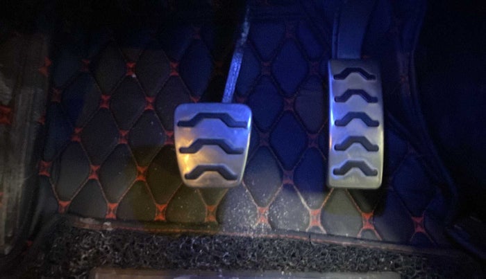 2021 Hyundai NEW I20 Asta 1.0 GDI Turbo IMT, Petrol, Manual, 25,139 km, Pedals