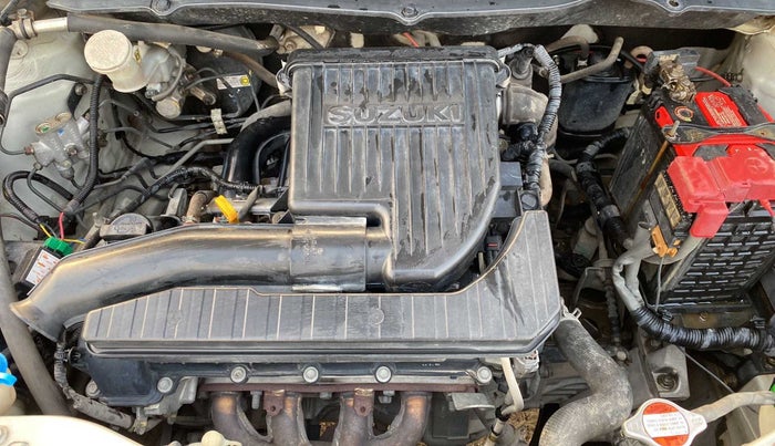 2015 Maruti Swift VXI, Petrol, Manual, 99,855 km, Open Bonet