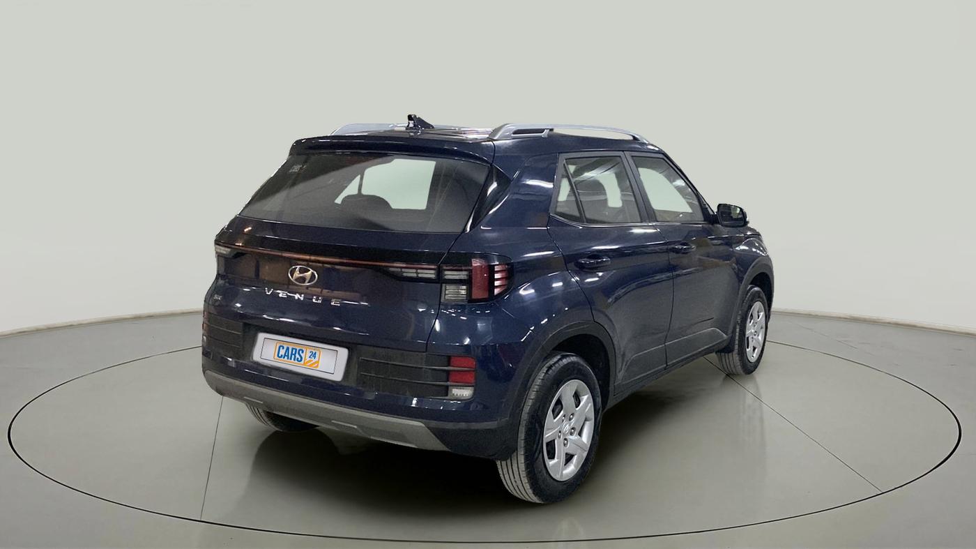 2022 Hyundai VENUE SX 1.2 PETROL, Petrol, Manual, 8,926 km, Right Back Diagonal