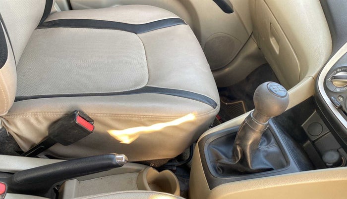 2014 Maruti Celerio VXI, CNG, Manual, 63,437 km, Gear Lever