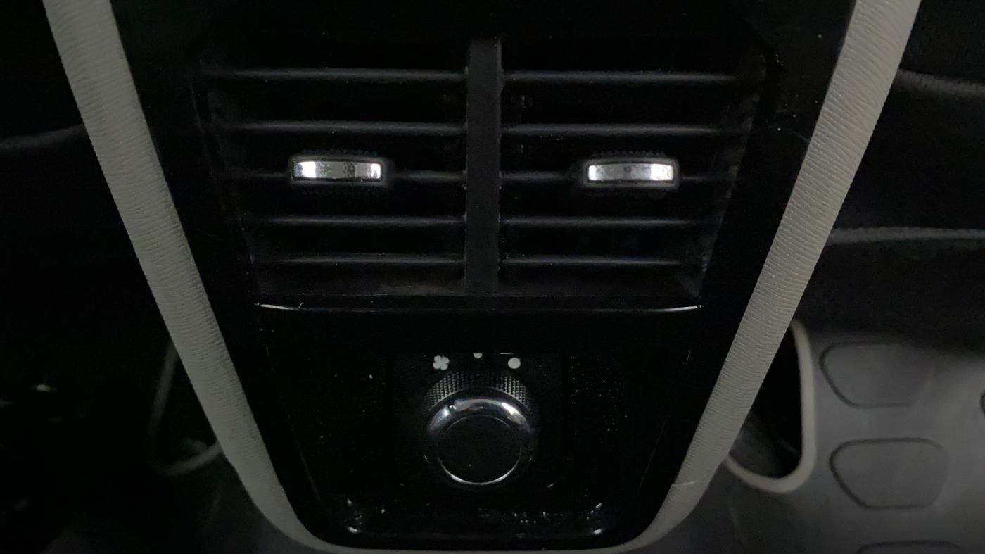 2018 Tata NEXON XZA PLUS PETROL DUAL TONE, Petrol, Automatic, 27,411 km, Rear AC Vents