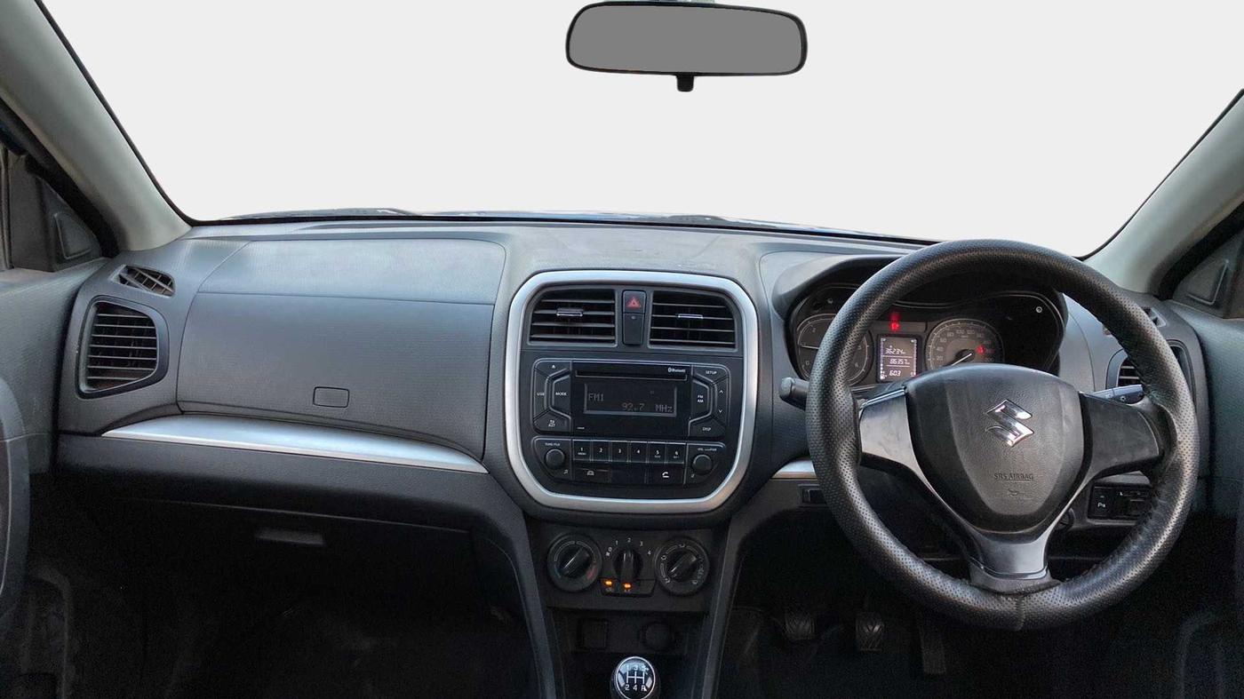 2016 Maruti Vitara Brezza VDI, Diesel, Manual, 86,345 km, Dashboard
