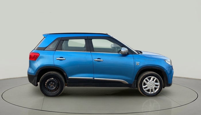 2016 Maruti Vitara Brezza VDI, Diesel, Manual, 86,345 km, Right Side View