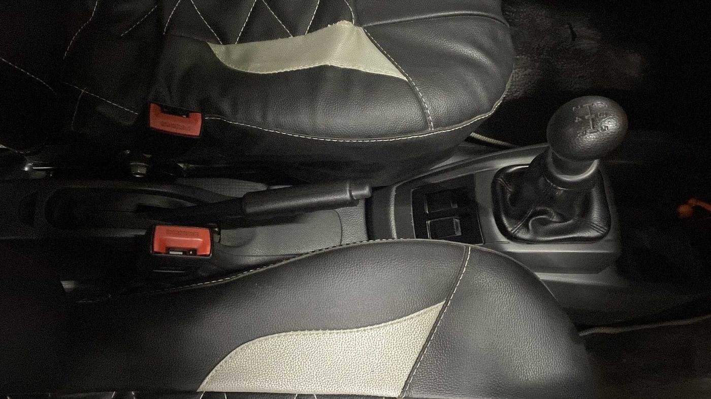 2017 Maruti Alto 800 VXI, Petrol, Manual, 32,749 km, Gear Lever
