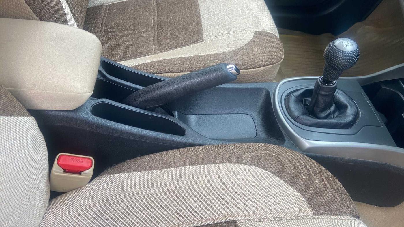 2019 Honda City 1.5L I-VTEC V MT, Petrol, Manual, 12,198 km, Gear Lever