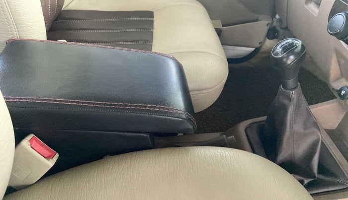 2018 Mahindra Bolero POWER PLUS ZLX, Diesel, Manual, 73,400 km, Gear Lever