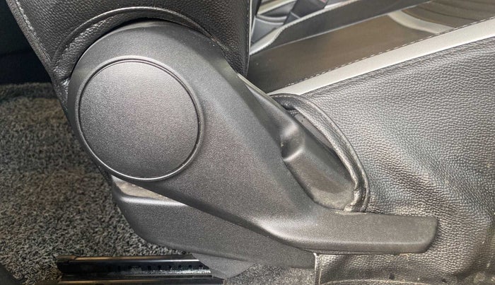 2021 Maruti Baleno DELTA PETROL 1.2, Petrol, Manual, 10,272 km, Driver Side Adjustment Panel