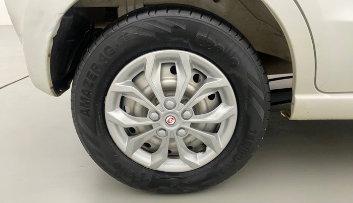 2012 Maruti A Star LXI, Petrol, Manual, 31,580 km, Right Rear Wheel