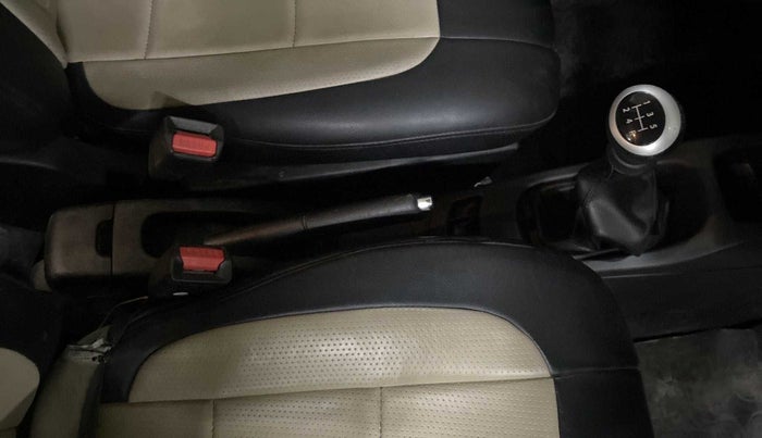 2014 Maruti Wagon R 1.0 VXI, Petrol, Manual, 21,135 km, Gear Lever