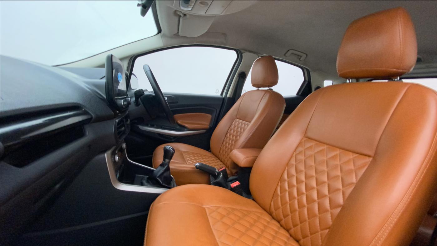 2018 Ford Ecosport TITANIUM 1.5L DIESEL, Diesel, Manual, 1,17,875 km, Right Side Front Door Cabin