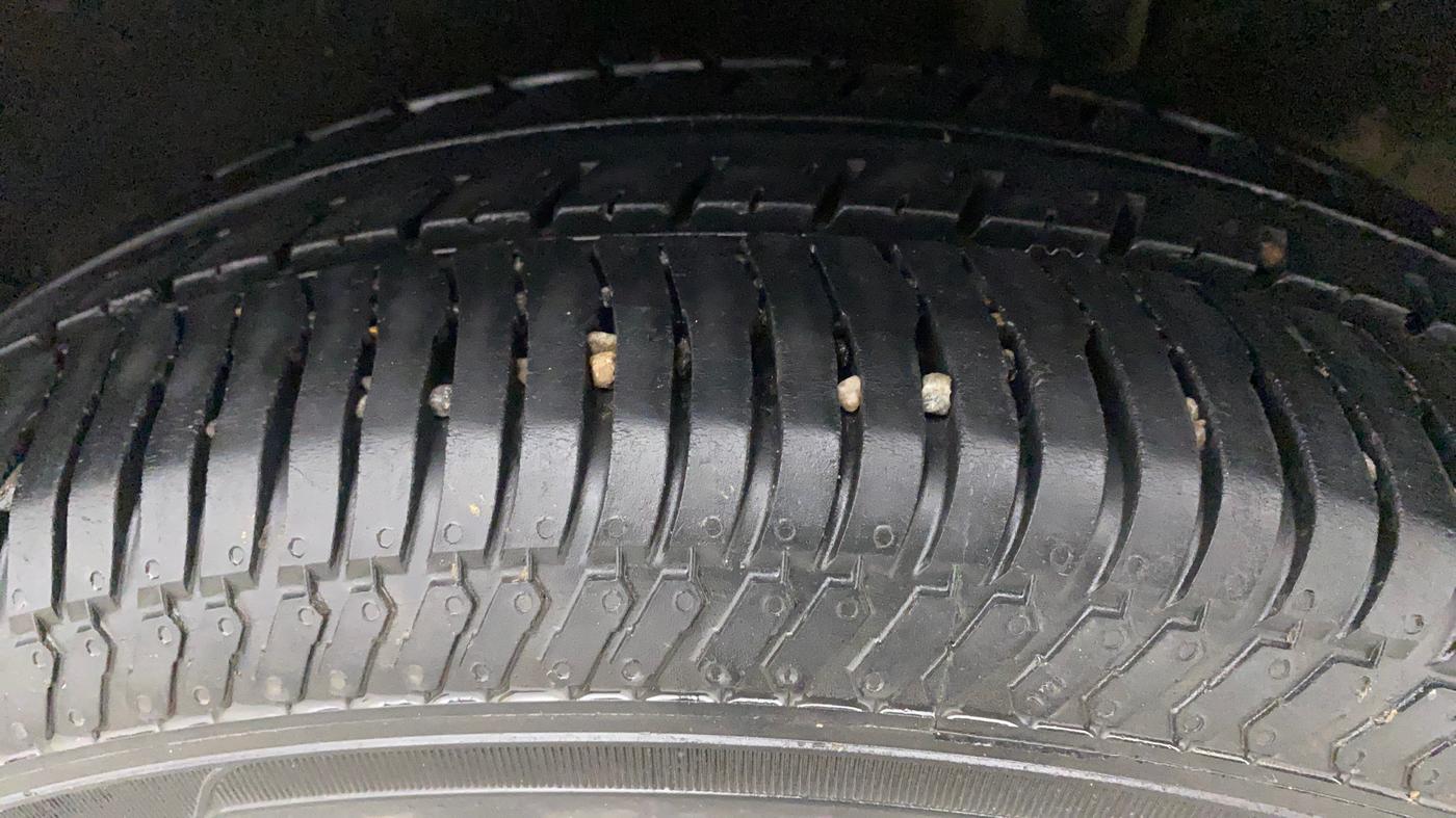 2018 Ford Ecosport TITANIUM 1.5L DIESEL, Diesel, Manual, 1,17,875 km, Left Rear Tyre Tread