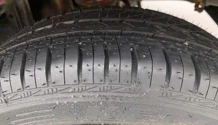2012 Maruti Alto K10 VXI, Petrol, Manual, 68,368 km, Left Rear Tyre Tread