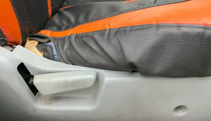 2012 Maruti Alto K10 VXI, Petrol, Manual, 68,368 km, Driver Side Adjustment Panel