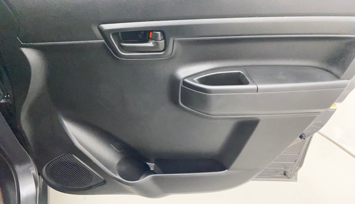 2022 Maruti S PRESSO VXI+, Petrol, Manual, 13,631 km, Driver Side Door Panels Control