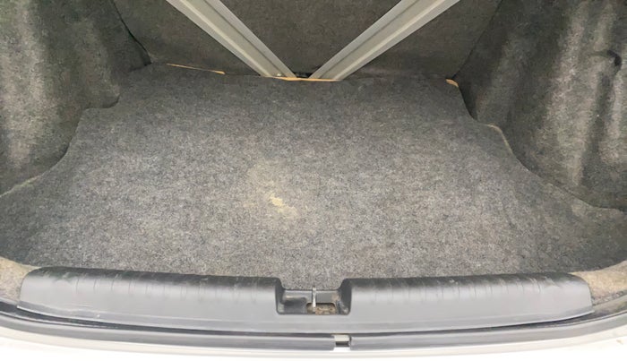 2016 Honda Amaze 1.5L I-DTEC SX, Diesel, Manual, 81,569 km, Boot Inside