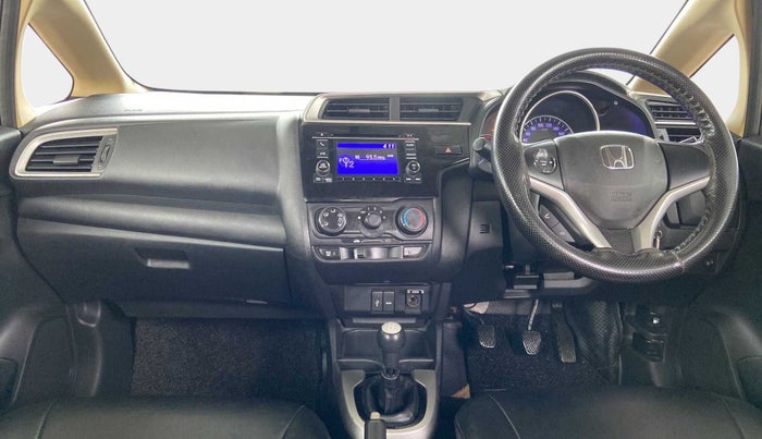 2016 Honda Jazz 1.2L I-VTEC SV, Petrol, Manual, 1,24,159 km, Dashboard