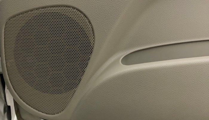 2016 Maruti Celerio VXI (O), Petrol, Manual, 66,984 km, Speaker