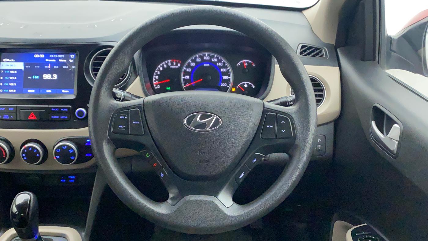 2018 Hyundai Grand i10 SPORTZ (O) AT 1.2 KAPPA VTVT, Petrol, Automatic, 19,093 km, Steering Wheel Close Up