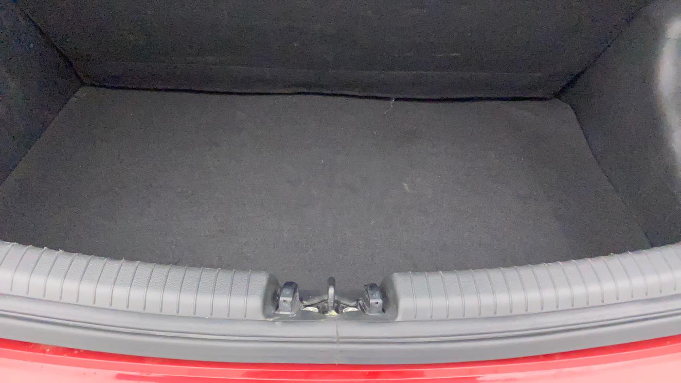 2018 Hyundai Grand i10 SPORTZ (O) AT 1.2 KAPPA VTVT, Petrol, Automatic, 19,093 km, Boot Inside
