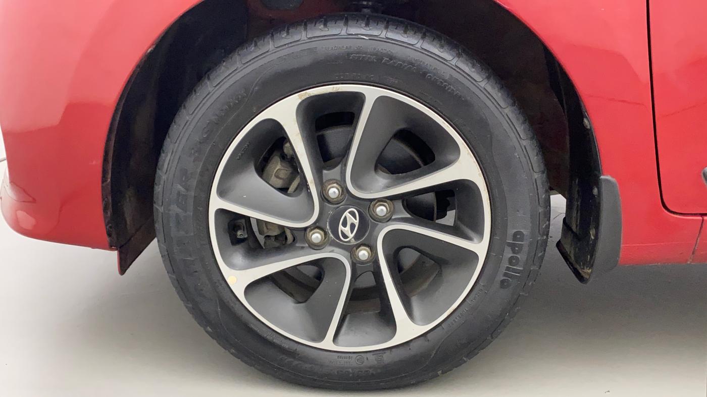2018 Hyundai Grand i10 SPORTZ (O) AT 1.2 KAPPA VTVT, Petrol, Automatic, 19,093 km, Left Front Wheel
