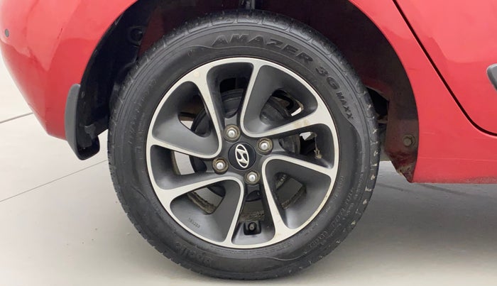 2018 Hyundai Grand i10 SPORTZ (O) AT 1.2 KAPPA VTVT, Petrol, Automatic, 19,093 km, Right Rear Wheel