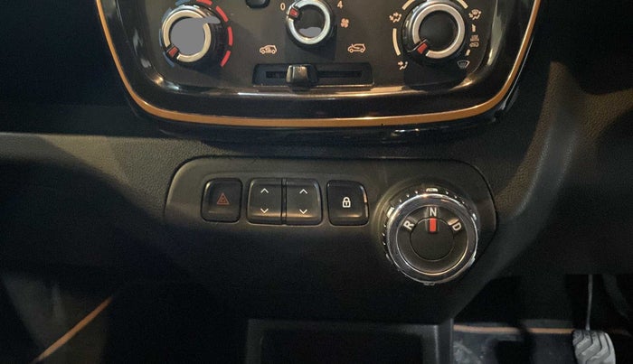 2018 Renault Kwid CLIMBER 1.0 AMT, Petrol, Automatic, 61,795 km, Gear Lever