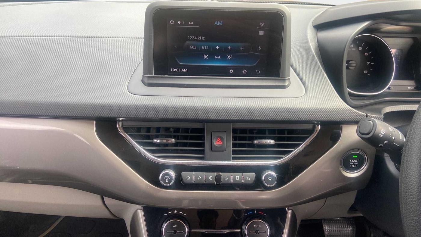 2019 Tata NEXON XZA PLUS PETROL DUAL TONE, Petrol, Automatic, 16,072 km, Air Conditioner