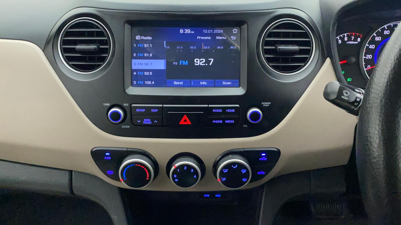 2018 Hyundai Grand i10 SPORTZ AT 1.2 KAPPA VTVT, Petrol, Automatic, 31,465 km, Air Conditioner