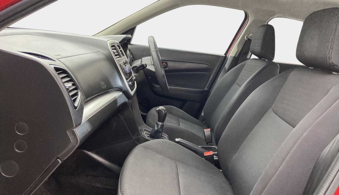 2020 Maruti Vitara Brezza VXI AT SHVS, CNG, Automatic, 42,650 km, Right Side Front Door Cabin