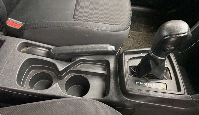 2020 Maruti Vitara Brezza VXI AT SHVS, CNG, Automatic, 42,650 km, Gear Lever