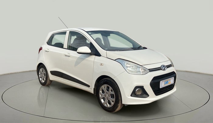 2016 Hyundai Grand i10 MAGNA 1.2 KAPPA VTVT, CNG, Manual, 60,964 km, Right Front Diagonal