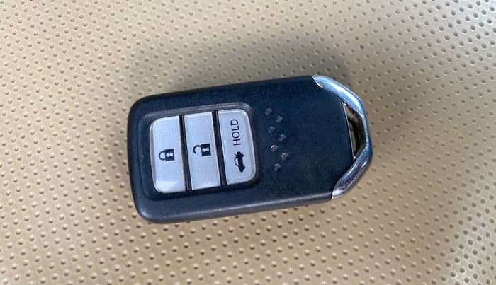 2018 Honda Amaze 1.5L I-DTEC VX, Diesel, Manual, 76,011 km, Key Close Up