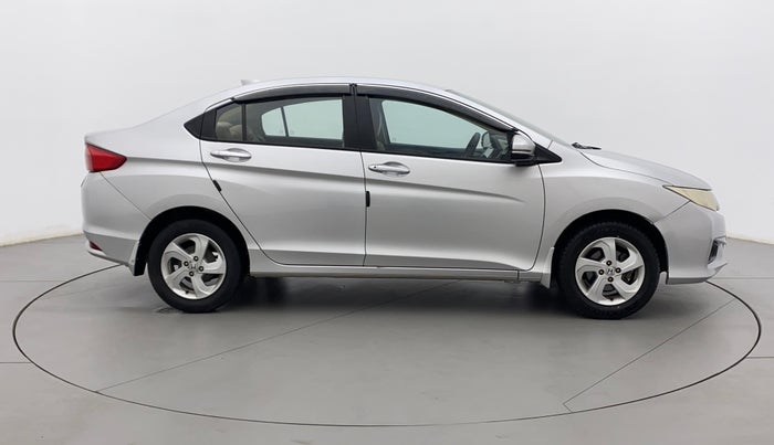 2016 Honda City 1.5L I-VTEC V MT, Petrol, Manual, 1,09,216 km, Right Side View