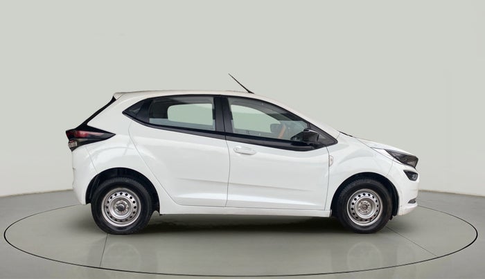 2020 Tata ALTROZ XE PETROL, Petrol, Manual, 44,020 km, Right Side View