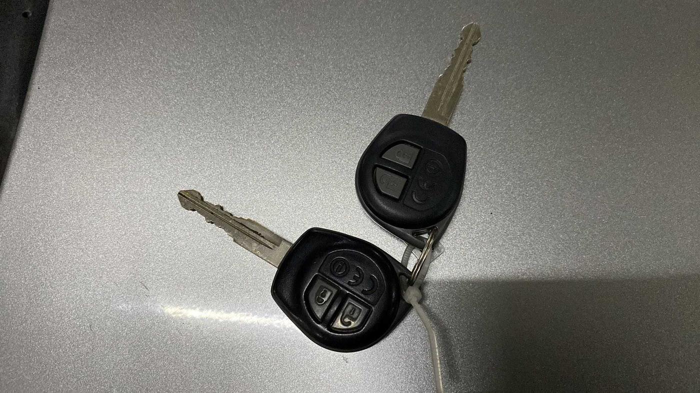 2017 Maruti Baleno DELTA PETROL 1.2, Petrol, Manual, 41,025 km, Key Close Up
