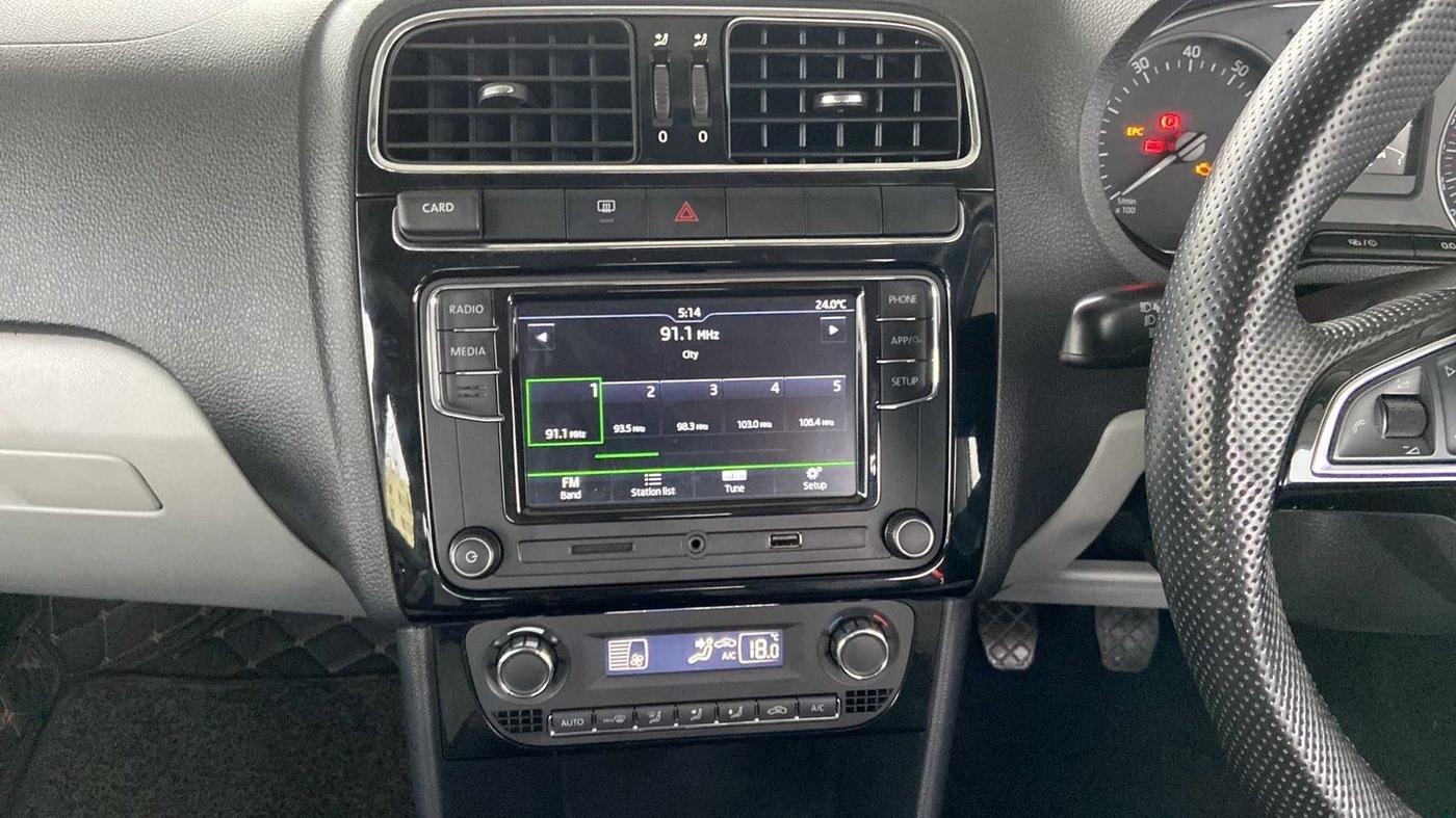 2021 Skoda Rapid 1.0 AMBITION TSI MT, Petrol, Manual, 27,383 km, Air Conditioner