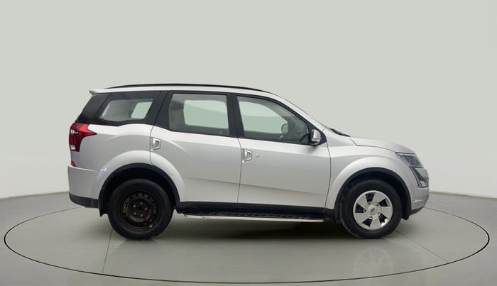 2019 Mahindra XUV500 W7 AT, Diesel, Automatic, 15,070 km, Right Side View