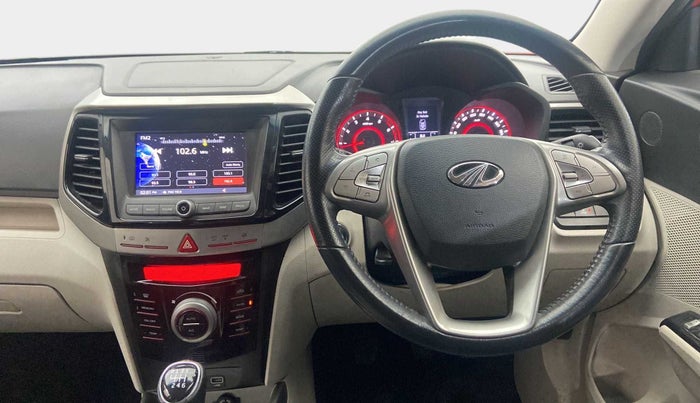 2019 Mahindra XUV300 W8 1.2 PETROL, Petrol, Manual, 17,639 km, Steering Wheel Close Up