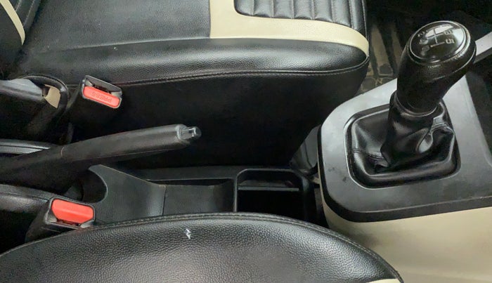 2019 Maruti New Wagon-R LXI CNG (O) 1.0, CNG, Manual, 90,671 km, Gear Lever