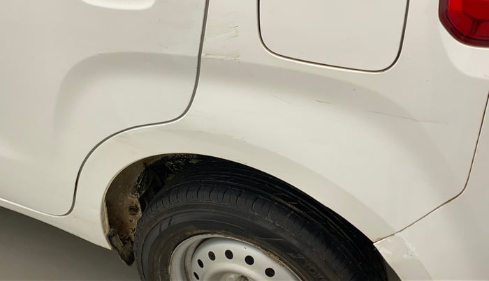 2019 Maruti New Wagon-R LXI CNG (O) 1.0, CNG, Manual, 90,671 km, Left quarter panel - Slightly dented