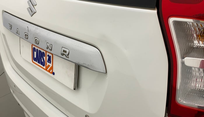2019 Maruti New Wagon-R LXI CNG (O) 1.0, CNG, Manual, 90,671 km, Dicky (Boot door) - Slightly dented