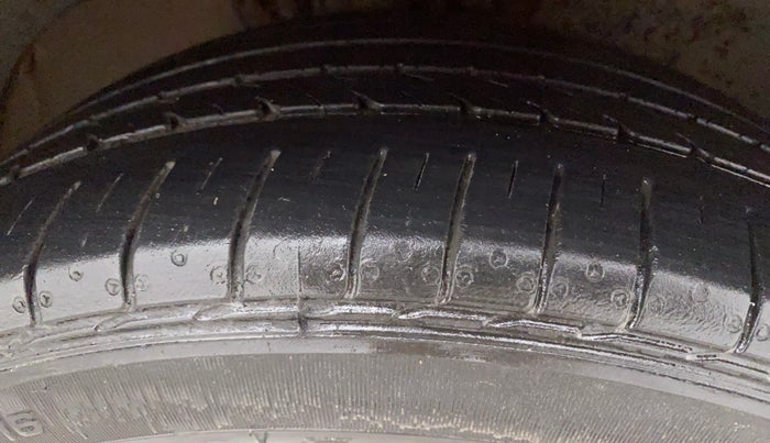 2018 Volkswagen Polo GT TSI AT, Petrol, Automatic, 96,011 km, Right Front Tyre Tread