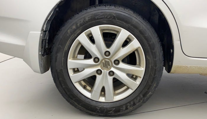 2016 Maruti Ertiga ZDI SHVS, Diesel, Manual, 1,05,772 km, Right Rear Wheel