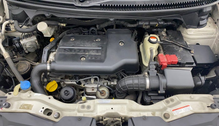 2016 Maruti Ertiga ZDI SHVS, Diesel, Manual, 1,05,772 km, Open Bonet