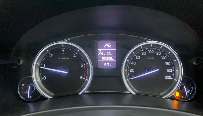 2015 Maruti Ciaz ZDI, Diesel, Manual, 85,308 km, Odometer Image
