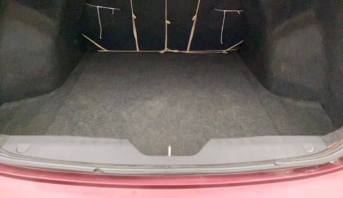 2015 Maruti Ciaz ZDI, Diesel, Manual, 85,308 km, Boot Inside