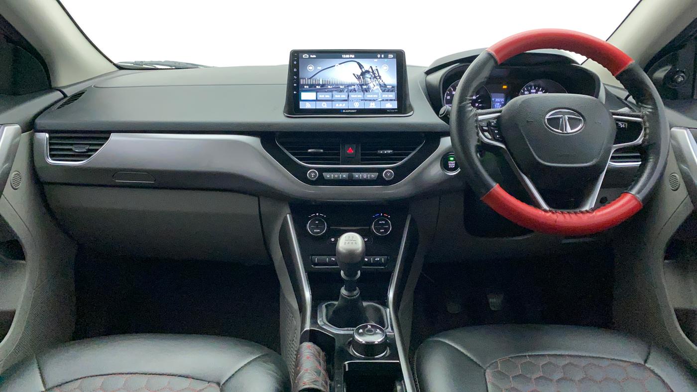 2017 Tata NEXON XZ PLUS PETROL, Petrol, Manual, 39,307 km, Dashboard