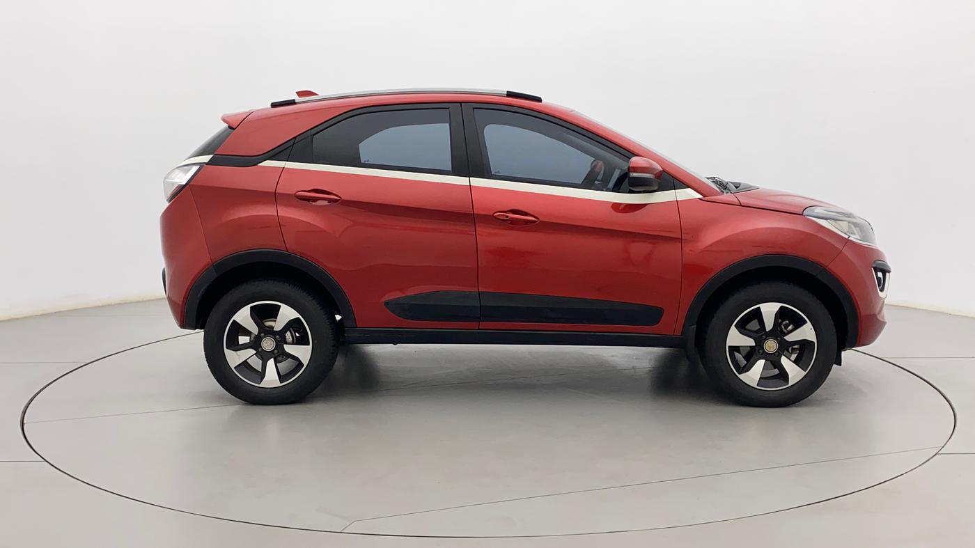 2017 Tata NEXON XZ PLUS PETROL, Petrol, Manual, 39,307 km, Right Side View